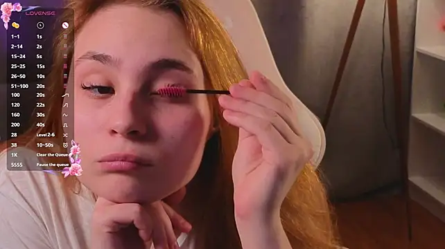 Fish_in_tapki Adlı Modelin Canlı XXX Sohbeti