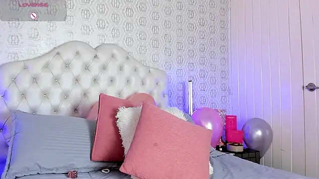 DianaRed_ Live XXX Chat