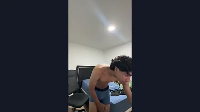 XXX chat uživo modela jimmy_truee