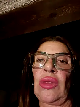 gildamilf live XXX chat