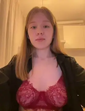 Evie_WayneのライブXXXチャット