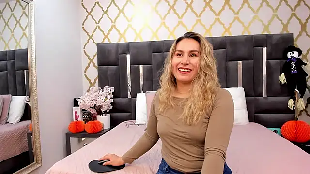 RubbyTaylor – Naživo XXX chat