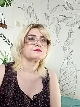 Czat XXX na żywo – Catty_Lady