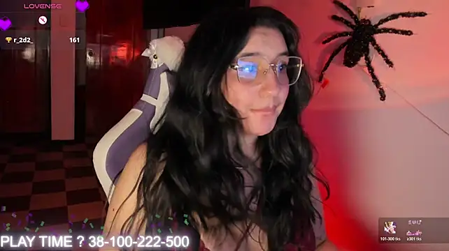 Chat XXX en directo de tellmemaddie