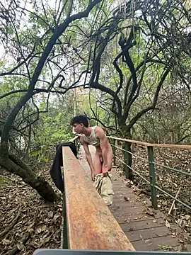 yoursexyjose live XXX chat