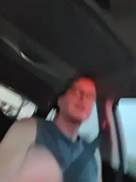 noahbahdy's Live XXX Chat