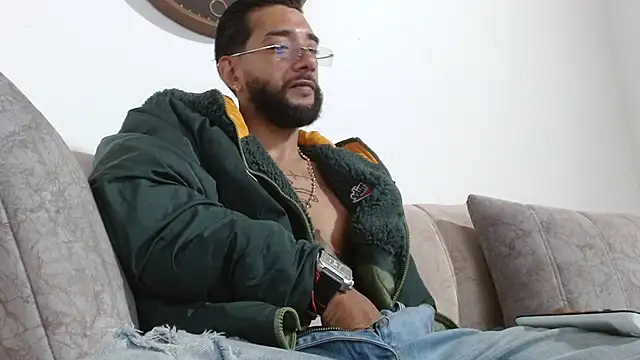 LukasScott_'s Live XXX Chat
