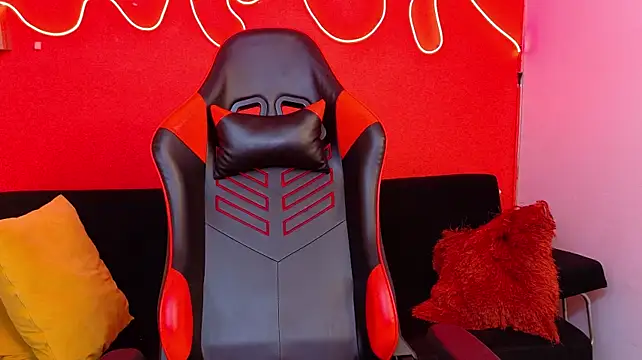 Chat +18 de Twink_Sebas7 ao vivo