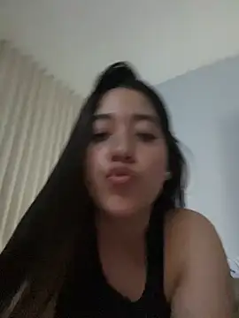 XXX chat uživo modela Nhefertary