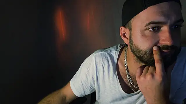 Chatroom XXX en direct de JackHera