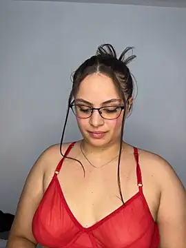 Chat XXX en directo de Tayler_Kim