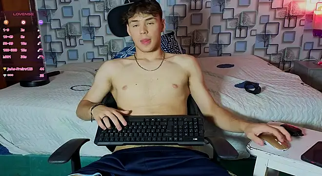 Chat XXX ao vivo de LoganSteel_