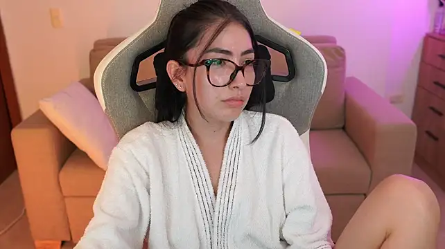 anyacutex Chat XXX in diretta