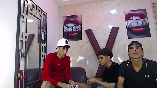 XXX chat uživo modela PITER_LOVER