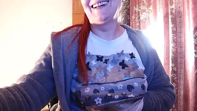 Czat XXX na żywo – NymphoQueenn