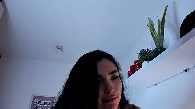 AnnieSofiia's Live XXX Chat