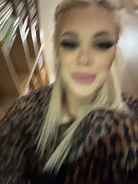 Онлайн чат XXX AlyssaFoxx_