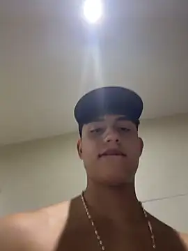 Lander_Cruz 现场XXX聊天