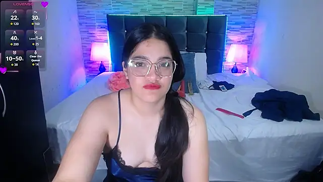 Alison_ski2's Live XXX Chat