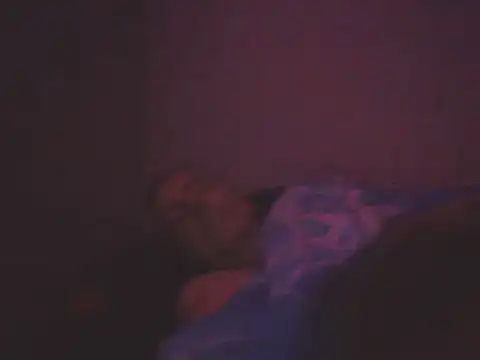 Chatroom XXX en direct de SHARPSkinhead