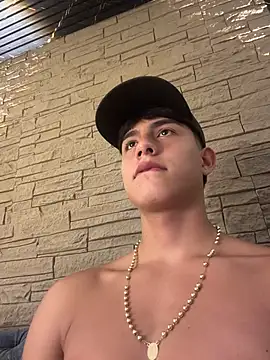 Lander_Cruz Chat XXX live