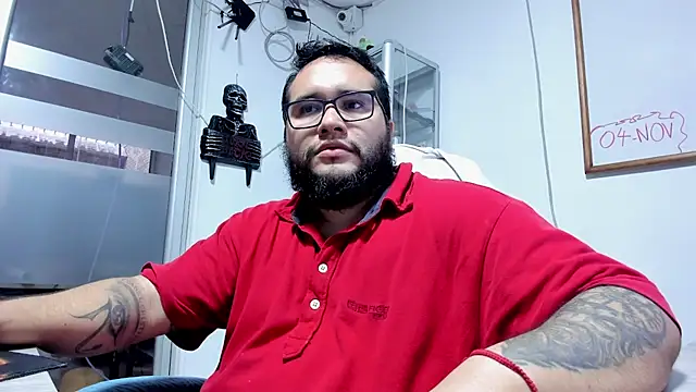 Živý XXX chat VINCEDMAGLIOO