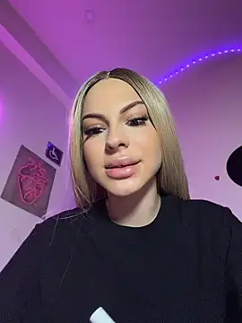 DollyRuby's Live XXX Chat