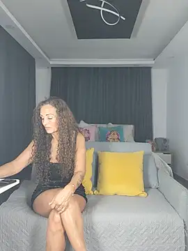 Chat +18 de evasweett__ ao vivo