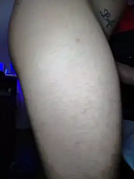 BadboyX333 现场XXX聊天