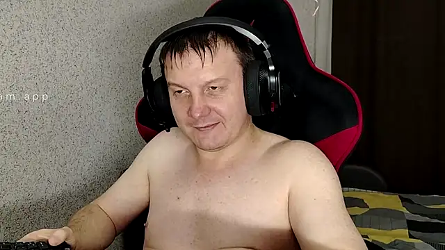 MysteriousWanderer Show Webcam