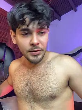 Samir_bear Adlı Modelin Canlı XXX Sohbeti