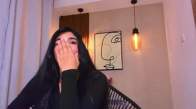 Chat +18 de Lia_Mar_ ao vivo