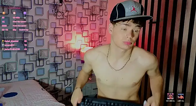LoganSteel_ élő XXX-chatje