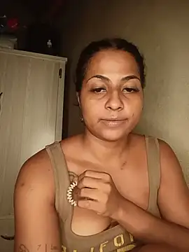 Giselabrunette25 – Naživo XXX chat