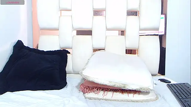 ItsVenuss – Naživo XXX chat