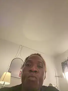 SucculentSexiness0's Live XXX Chat