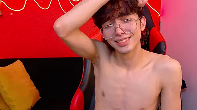 Twink_Sebas7 라이브 XXX 채팅