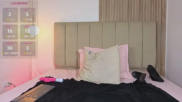 EvaaSinclair – Naživo XXX chat