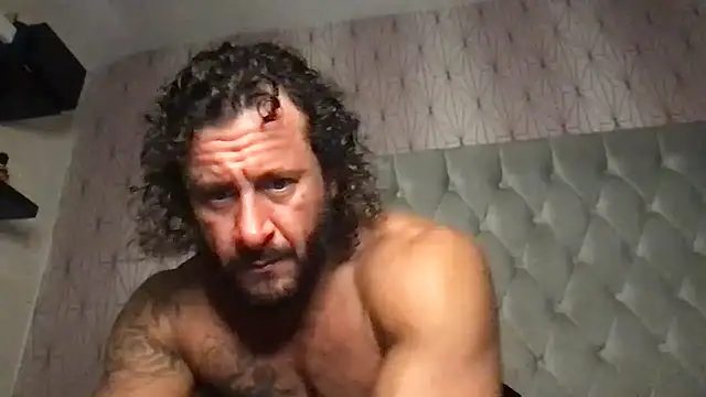 Magic_Mike_666: απευθείας συνομιλία ΧΧΧ