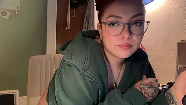 naya_pumpkin Adlı Modelin Canlı XXX Sohbeti