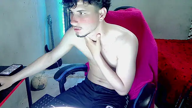 Atom_Hot Live XXX-chat