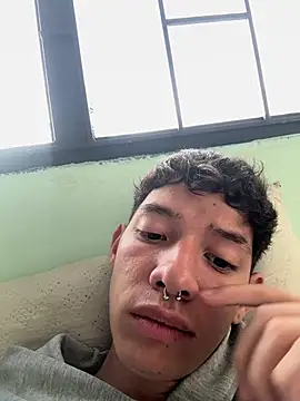 heyy_noah11 – Naživo XXX chat