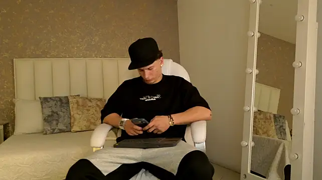 JordanMiller_ Chat XXX live