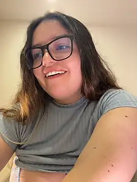 Aphrill's Live XXX Chat