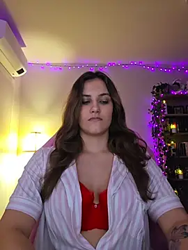 Chat +18 de MiaRides19 ao vivo