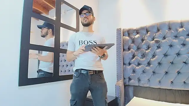 دردشة MATHY_ROBERT2 الجنسية المباشرة