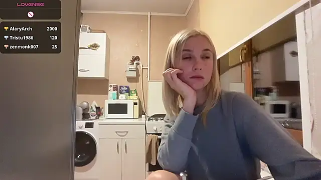 AngelJeni 现场XXX聊天