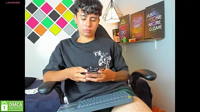 แชท XXX สดของ Jonnie-rodriguez