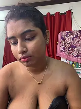 horny_tenager Adlı Modelin Canlı XXX Sohbeti