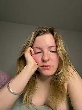 Chat XXX en directo de heyitskiara